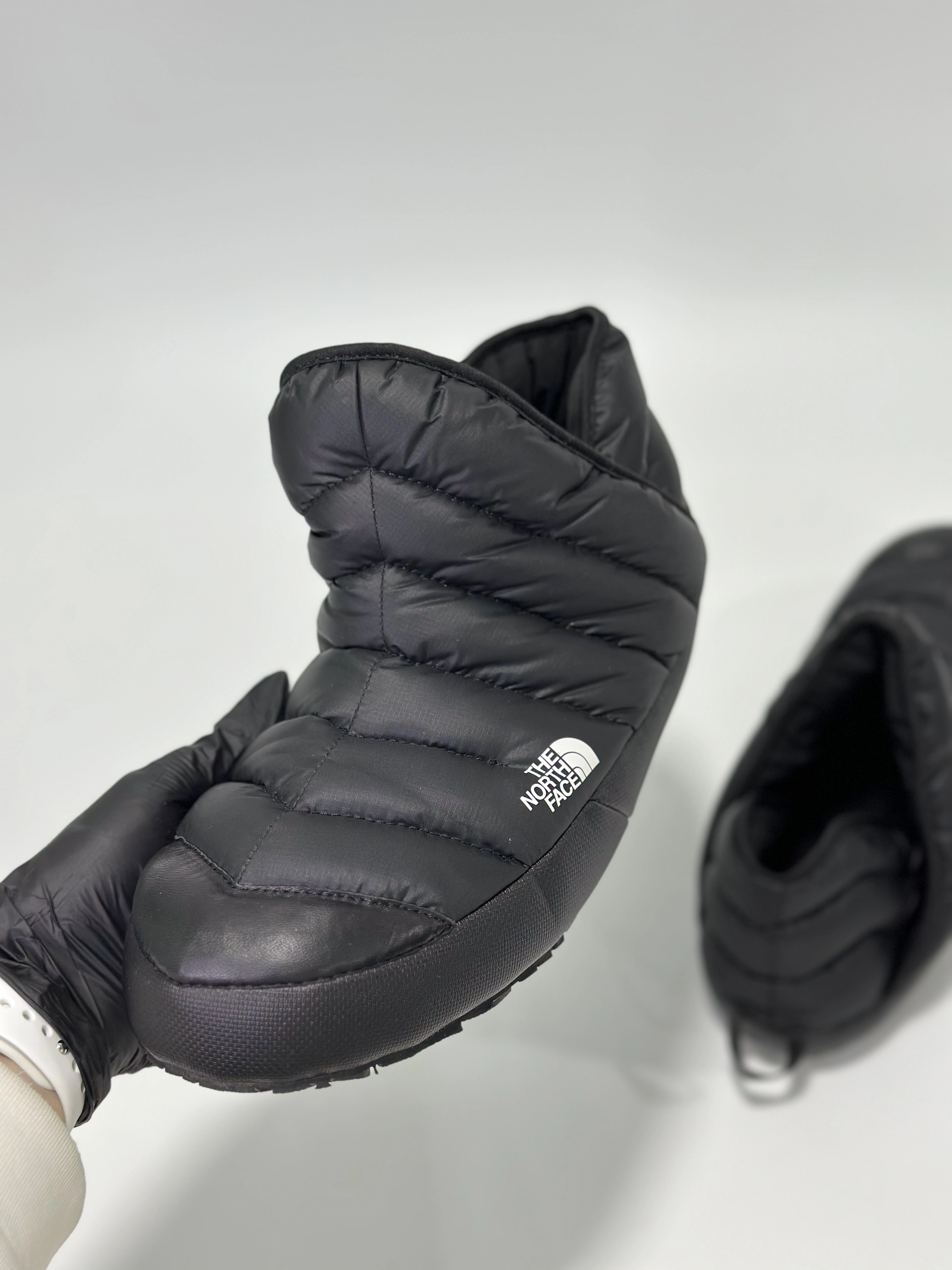 Dirty Shoe