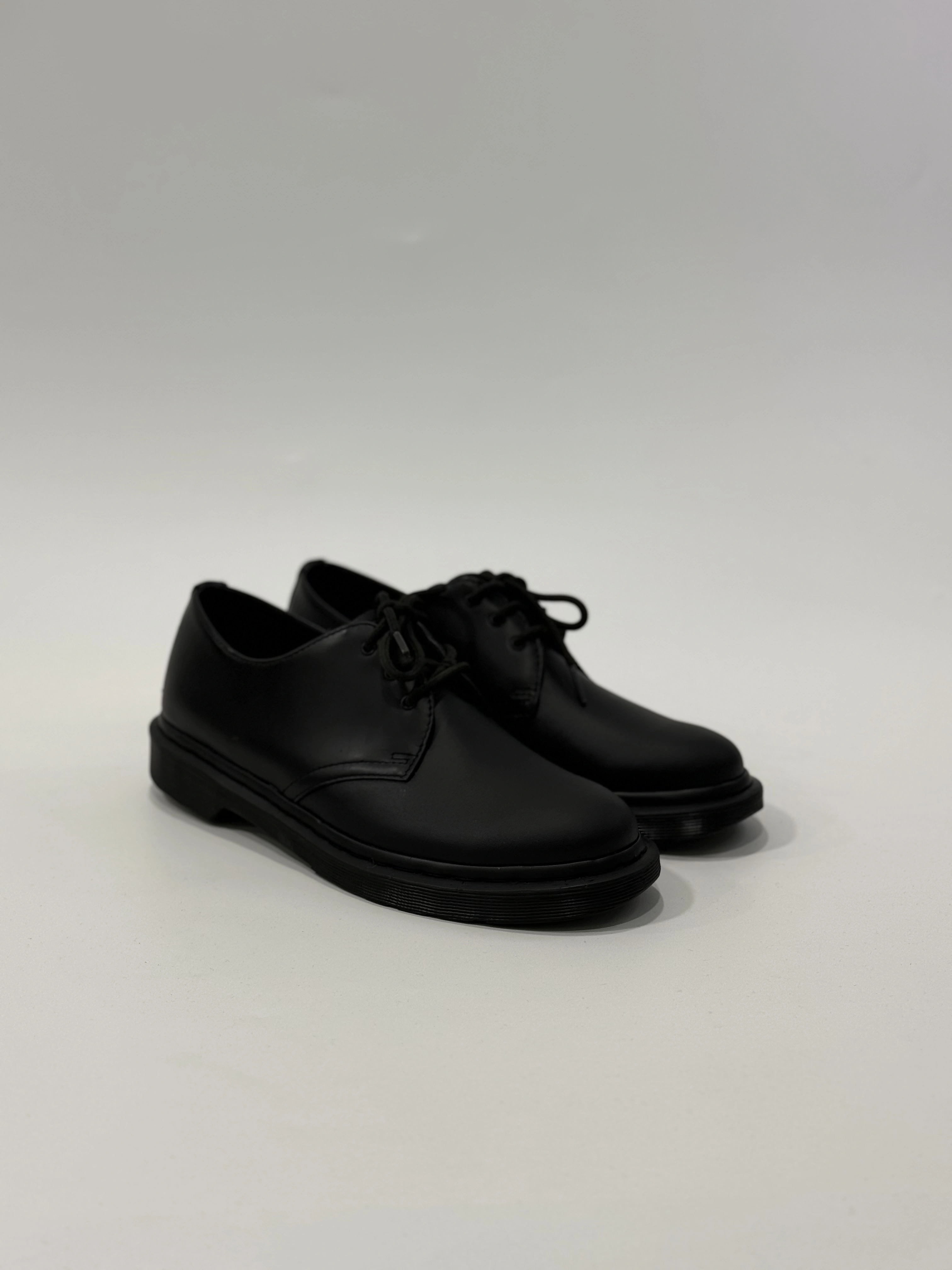 Dirty Shoe